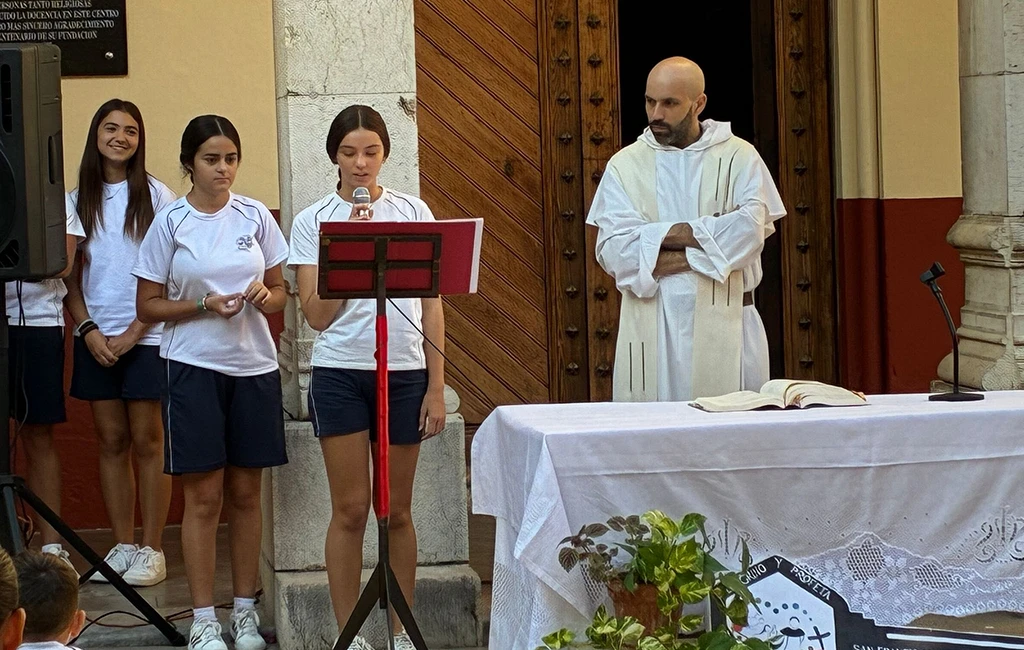 Celebración de Todos los Santos
